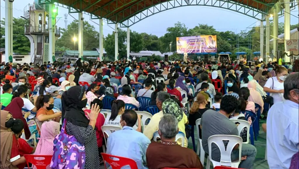 กลุ่มรักษ์กรุงเทพ, สมเกียรติ ขุนบุญจันทร์, สมเกียรติ, ผู้สมัครส.ก., เขตมีนบุรี, เบอร์ 3, มีนบุรี, อัศวิน ขวัญเมือง, อัศวิน, ผู้ว่าฯ กทม., เบอร์ 6, กรุงเทพฝั่งตะวันออก, แสนแสบ