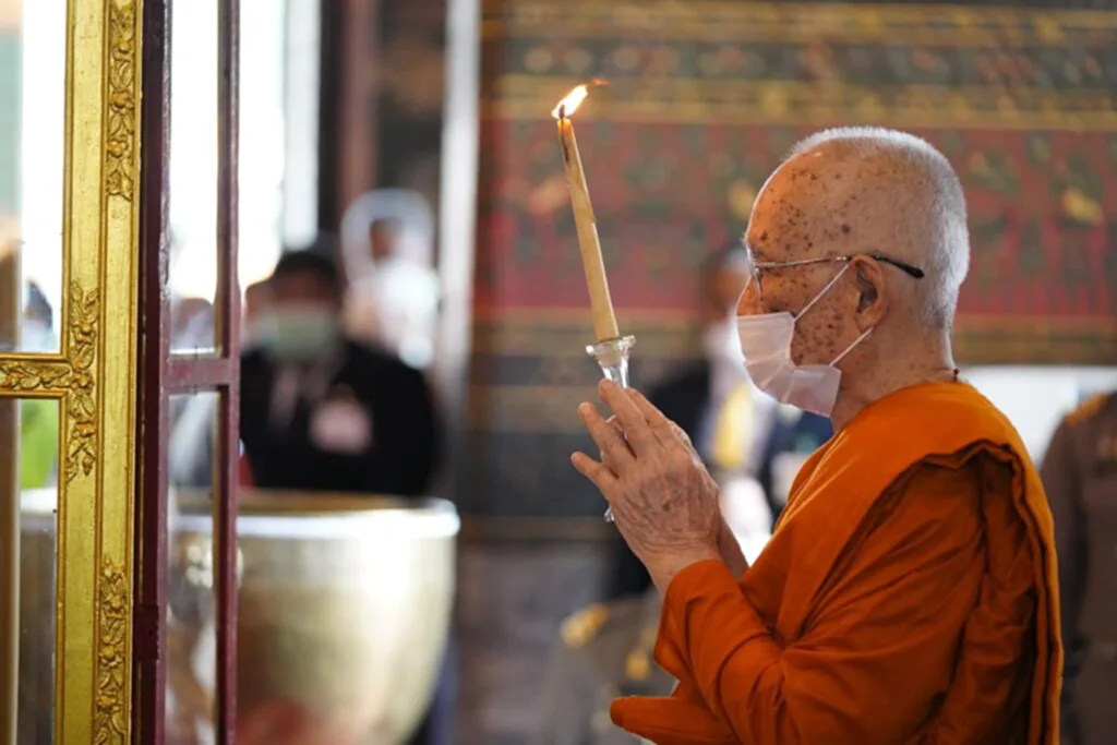 พระบาทสมเด็จพระเจ้าอยู่หัว, สมเด็จพระสังฆราช, บำเพ็ญพระราชกุศล, วันประสูติ, คล้ายวันประสูติ, กำหนดการ, วัดราชบพิธสถิตมหาสีมาราม