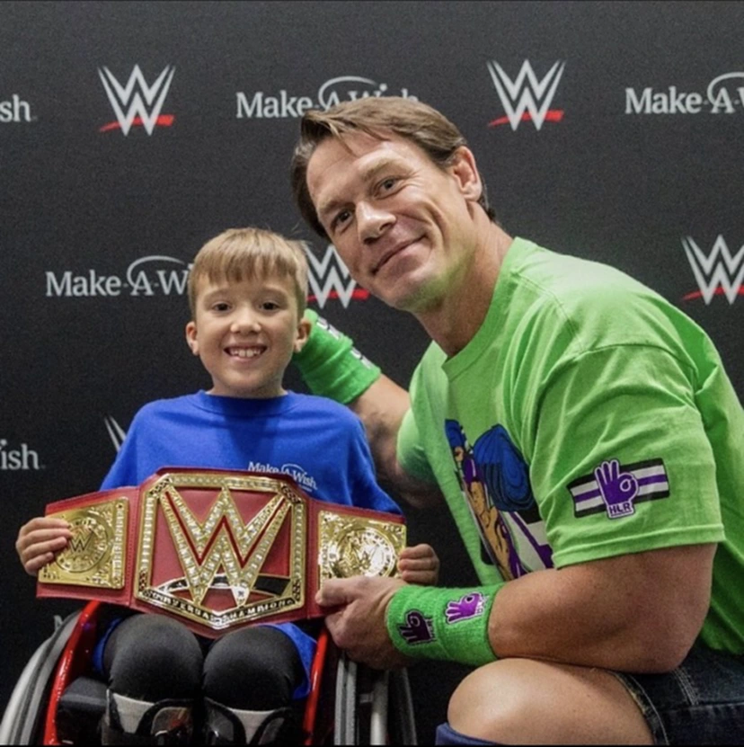 จอห์น ซีนา,​ John Cena, ทำลายสถิติโลก​, มูลนิธิ Make A Wish, Make A Wish, เด็ก ๆ, คนดัง