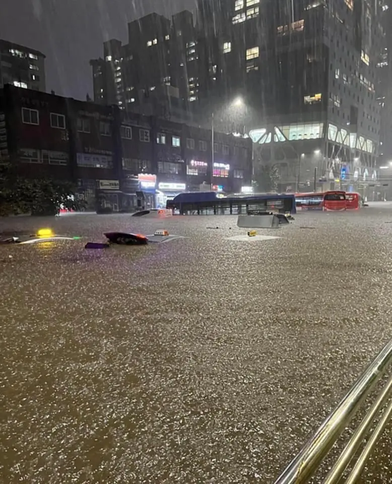 น้ำท่วม, กรุงโซล, เกาหลีใต้, ฝนตกหนัก, น้ำท่วมเกาหลี