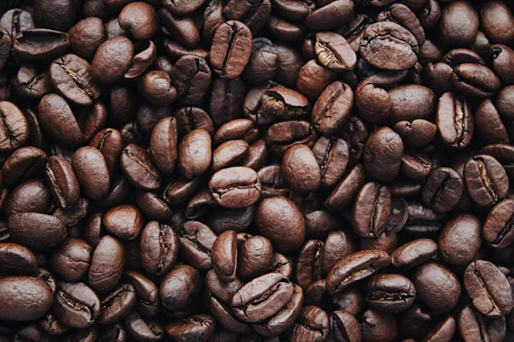 กาแฟ, ราคากาแฟ, ผลผลิตกาแฟ, เมล็ดกาแฟ, ราคาพุ่ง, ผลผลิตลดลง, บราซิล, โคลัมเบีย, ภัยแล้ง