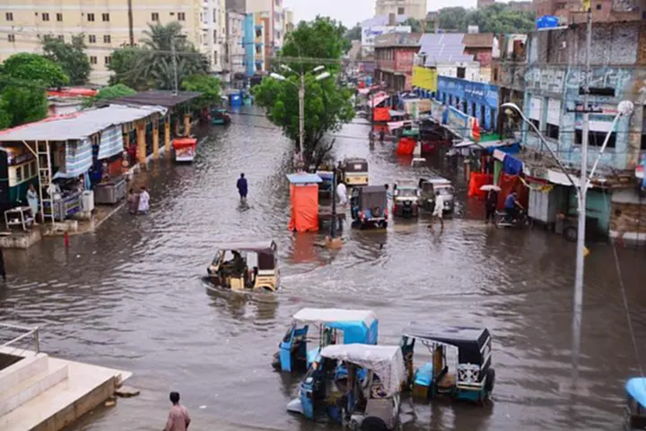 ปากีสถาน, น้ำท่วม, ฤดูมรสุม, น้ำท่วมฉับพลัน, ฝนตกหนัก, ผู้เสียชีวิต