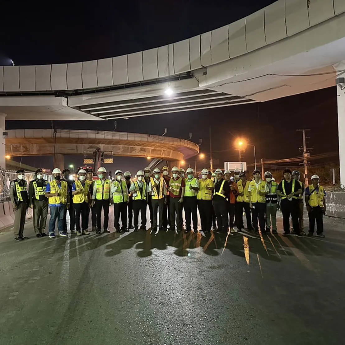 สะพานกลับรถ, ถนนพระราม 2, พระราม 2, กรมทางหลวง, ศูนย์ต่อต้านข่าวปลอม, กระทรวงคมนาคม