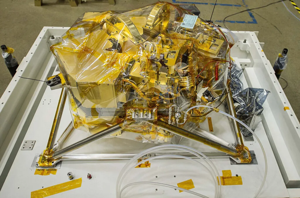 ดวงจันทร์ไททัน, ไททัน, JWST, บรรยากาศไททัน, ยานแคสสินี, หอดูดาว Keck, หอดูดาว Keck, กล้องโทรทรรศน์อวกาศเจมส์ เว็บบ์, ดาวเสาร์