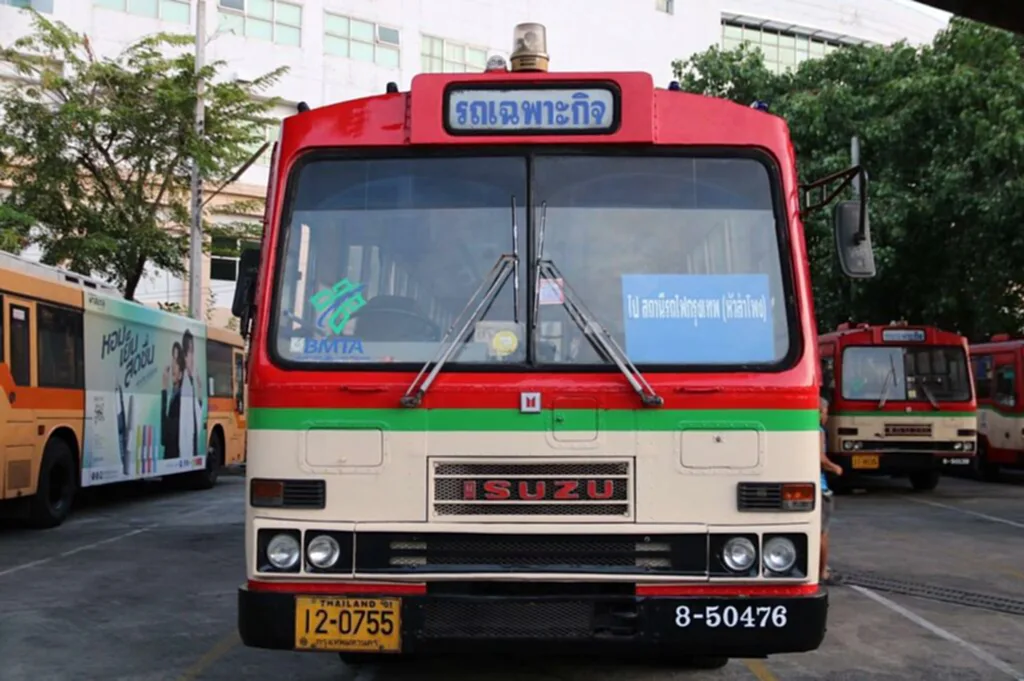 สถานีกลางกรุงเทพอภิวัฒน์, สถานีรถไฟกรุงเทพ (หัวลำโพง), Shuttle Bus, Shuttle Bus ฟรี, รฟท., ขสมก., รถโดยสาร, รถเฉพาะกิจ, สถานีรถไฟ