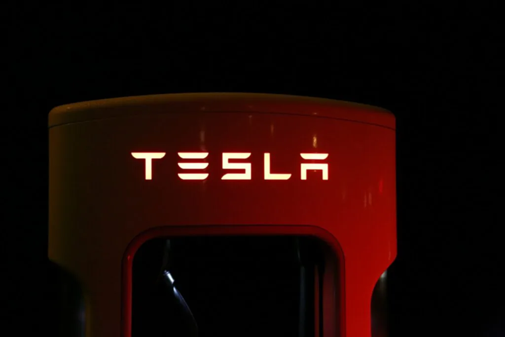 Tesla, tesla model y, tesla model y performance, tesla model y ราคา ใน ไทย, tesla model 3 ราคา ใน ไทย, EV Flagship Store, รถไฟฟ้า, รถ EV, BYD