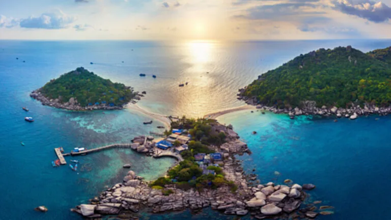 เกาะที่ดีที่สุด, เกาะที่ดีที่สุดในเอเชีย, เกาะท่องเที่ยว, เกาะสมุย, เกาะภูเก็ต, Conde Nast Traveller