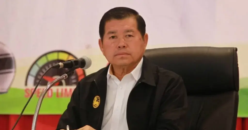 “นิพนธ์