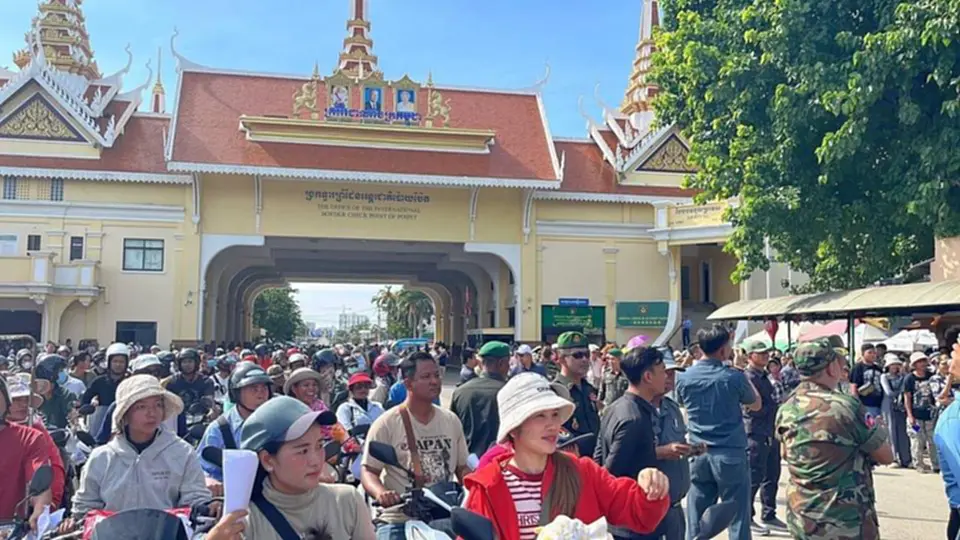 สื่อกัมพูชา