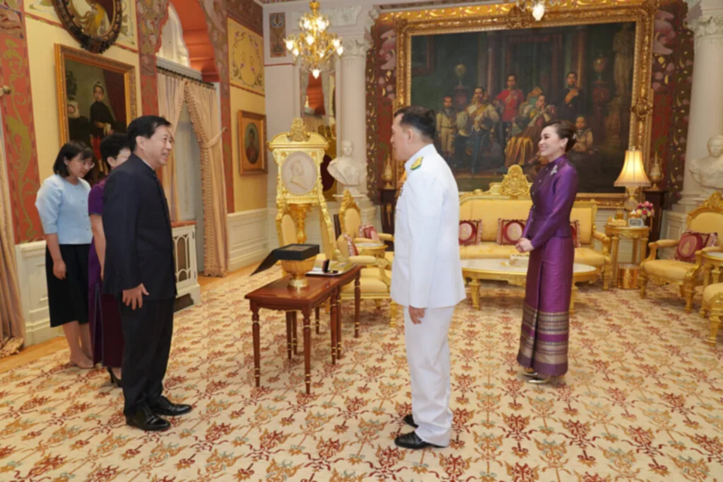 เอกอัครราชทูตหาน จื้อเฉียง