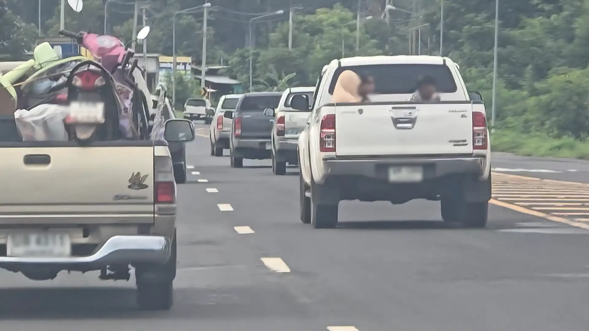 ชาว อ.น้ำยืน-น้ำขุ่น