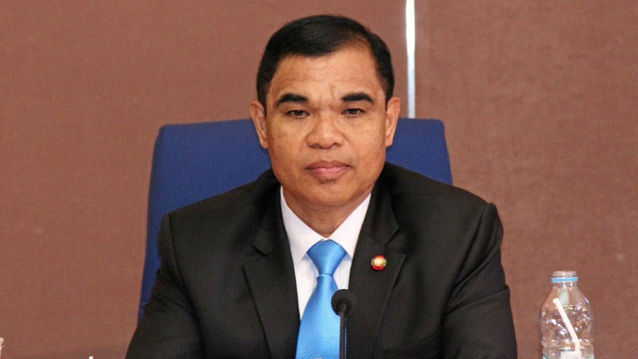 สพฐ.