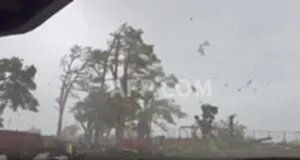 ไต้ฝุ่นโพดุลถล่มไต้หวัน