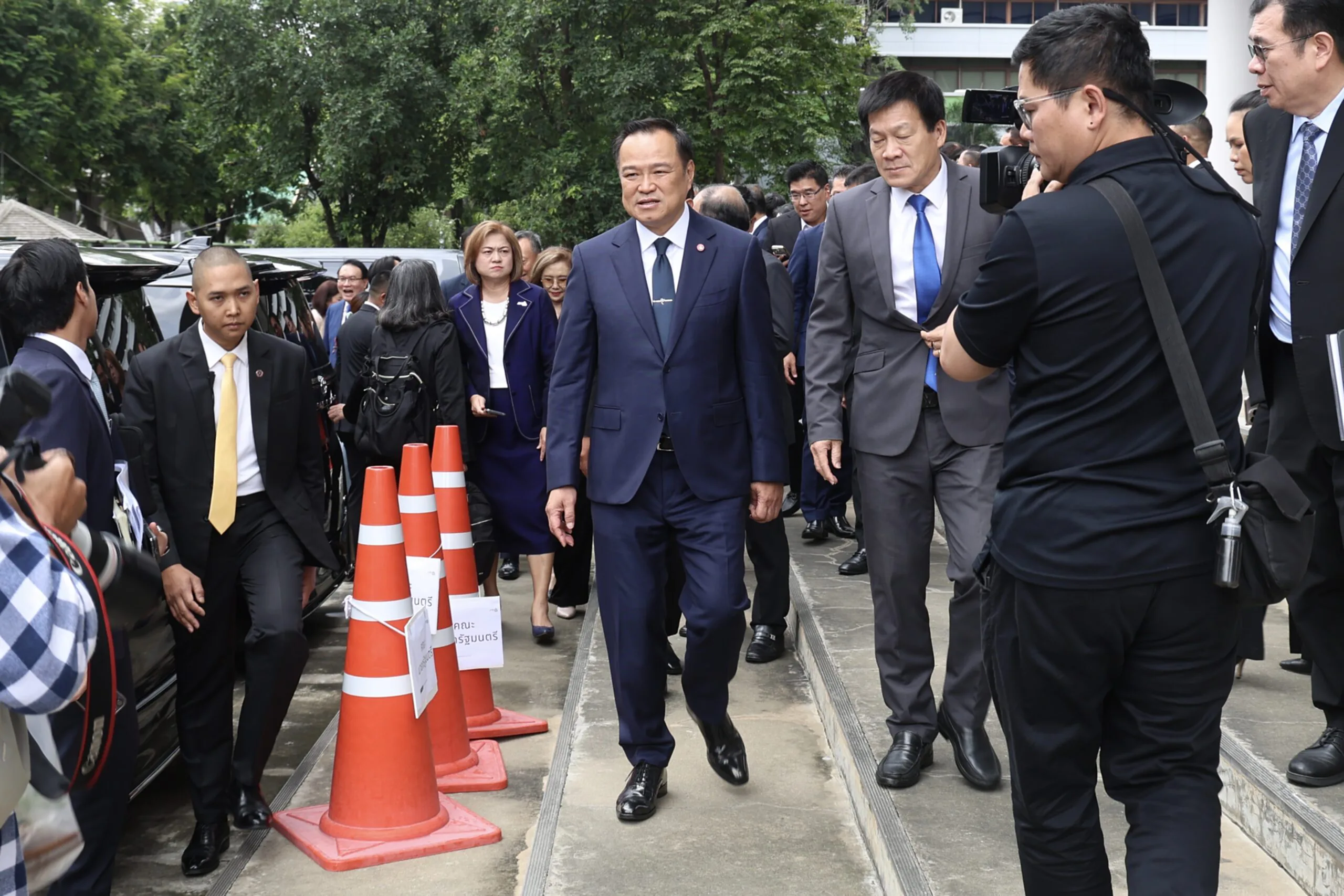 นายกฯอนุทิน