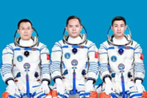 Photo Flash | China unveils Shenzhou-21 crew for space station mission