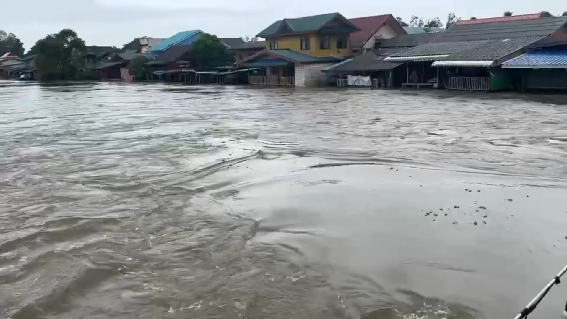 พัทลุงอ่วม