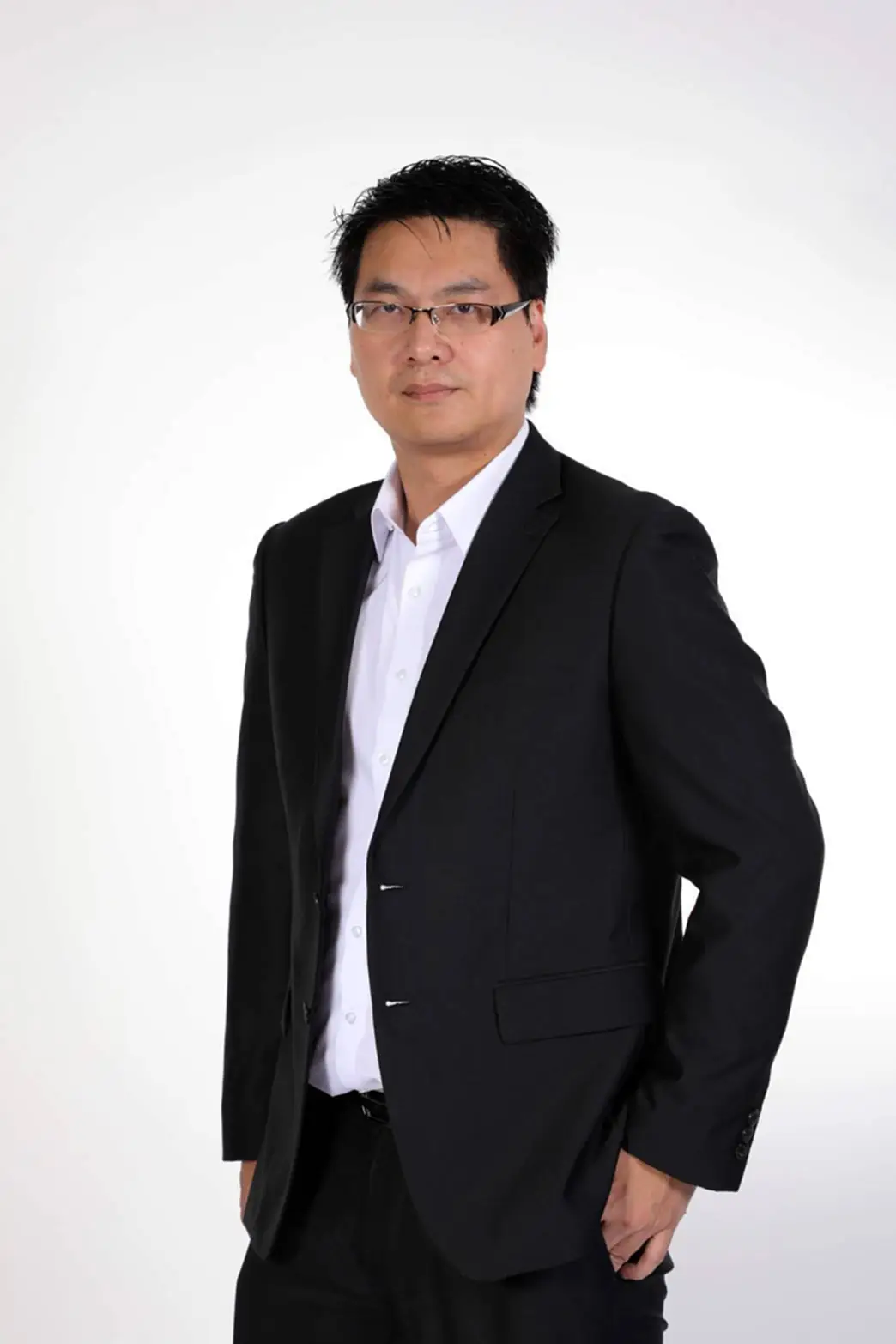 ดร.สติธร