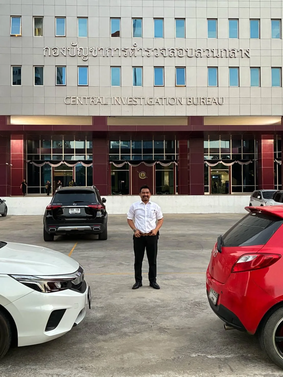 ทนายสายหยุด