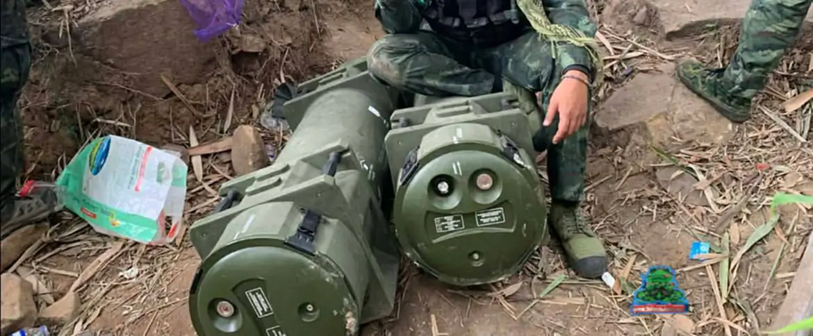 ขีปนาวุธ GAM-102LR