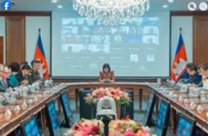 กลาโหมกัมพูชาพบทูต