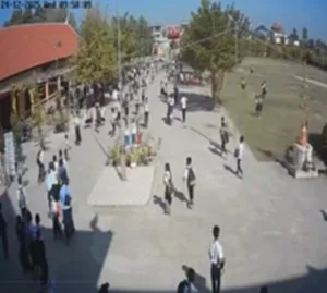 กัมพูชาปิดรร.