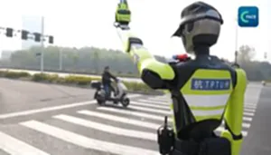 หุ่นยนต์จราจร