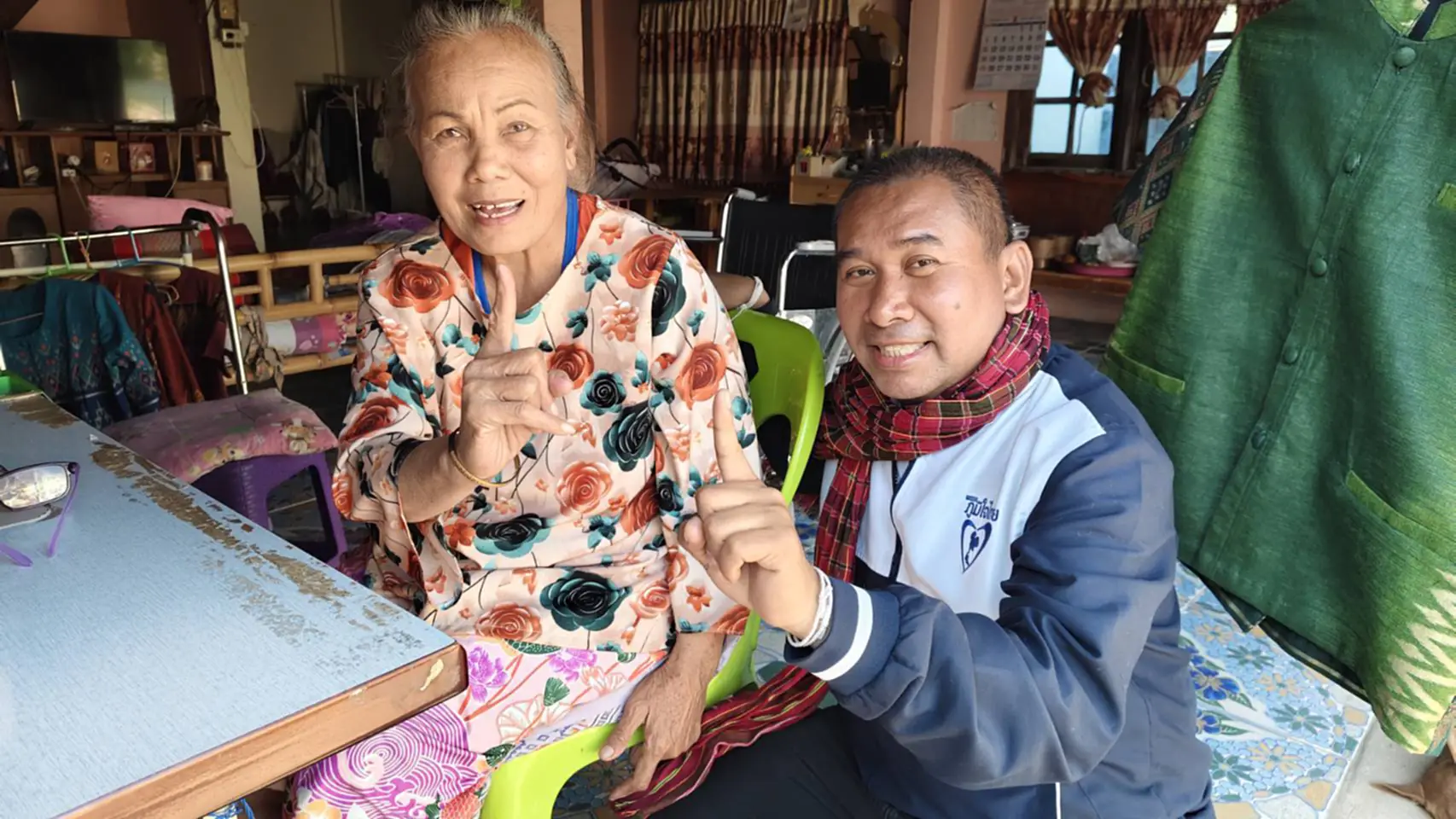 ทิดเป้ อภิวัฒน์