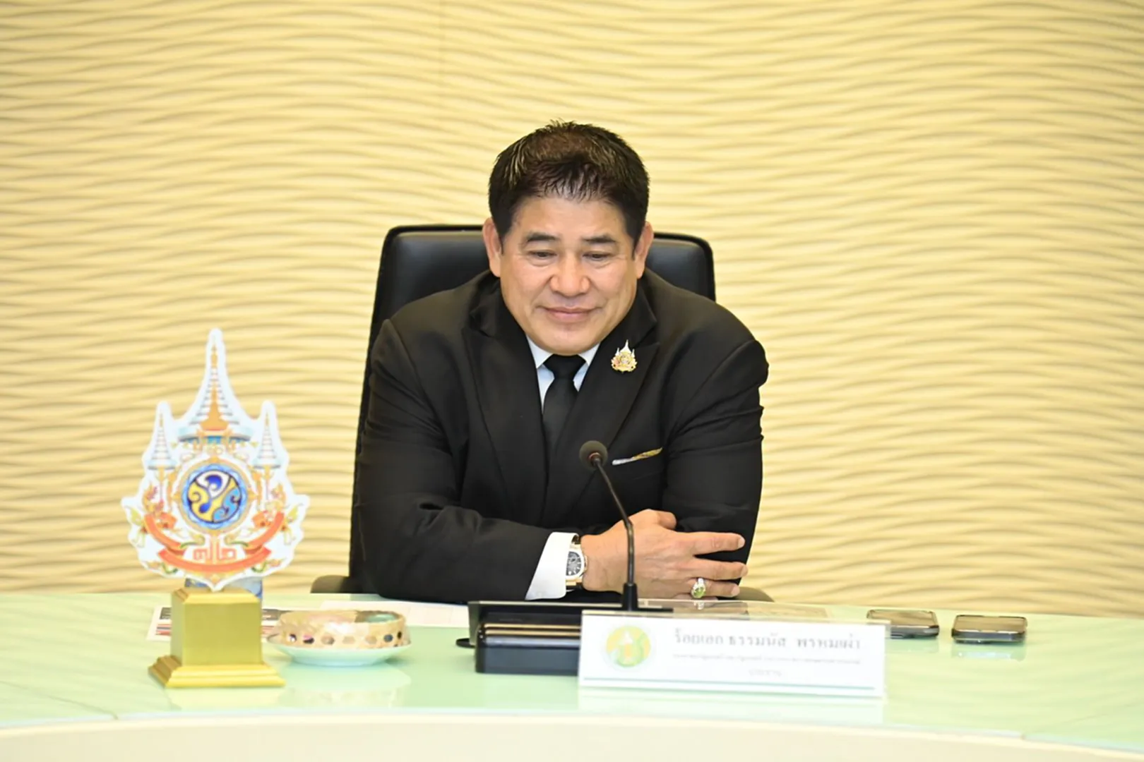 ธรรมนัส