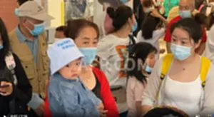 จีนขึ้นภาษีถุงยาง