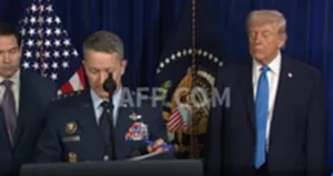 ทรัมป์ยกเลิกโจมตีเวเนรอบ 2