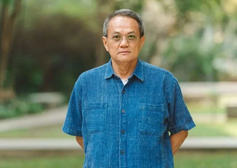ดร.ธนพร