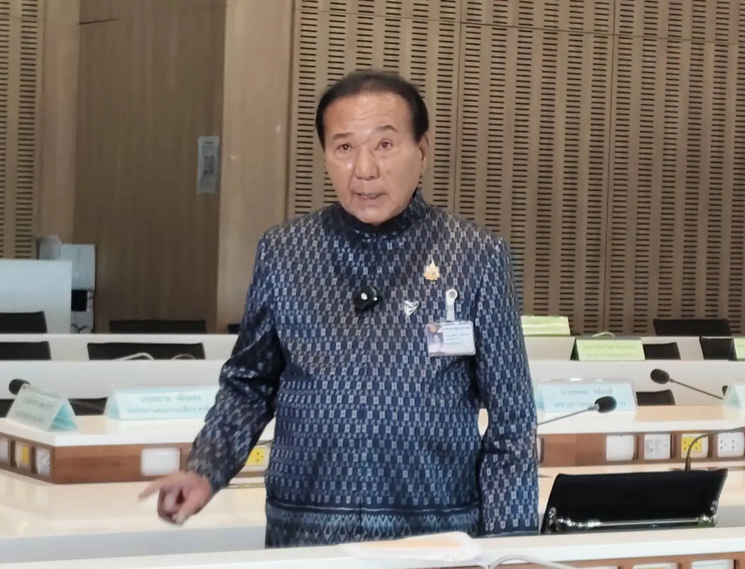 มณเฑียร