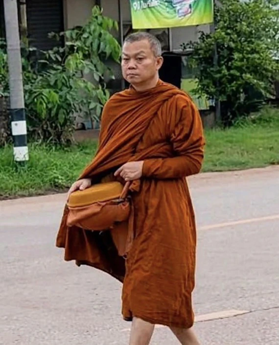 หลวงพ่อบุญสิน